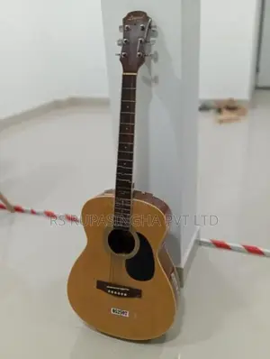 Legend Box Guitar