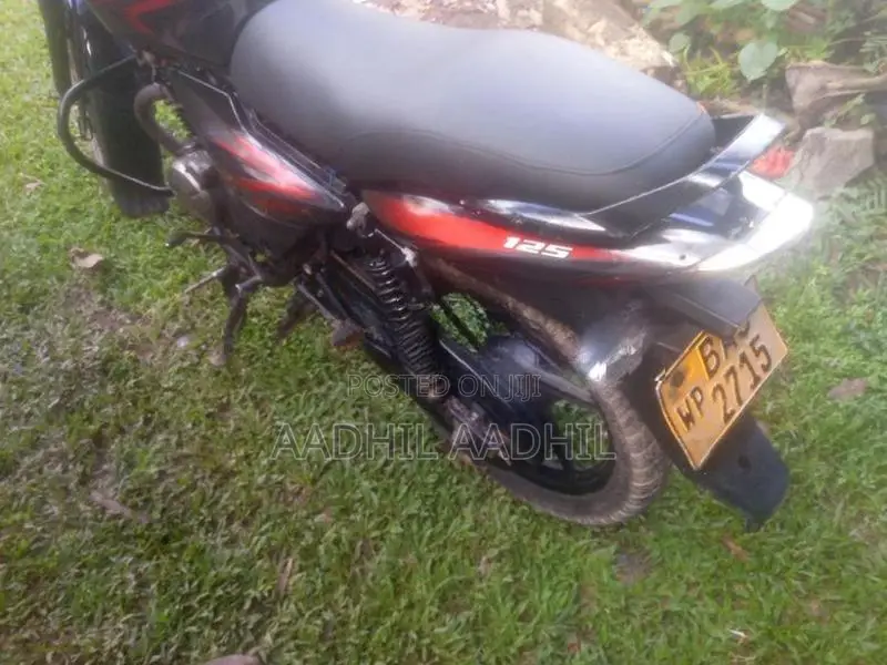 Bajaj Discover 125 2013