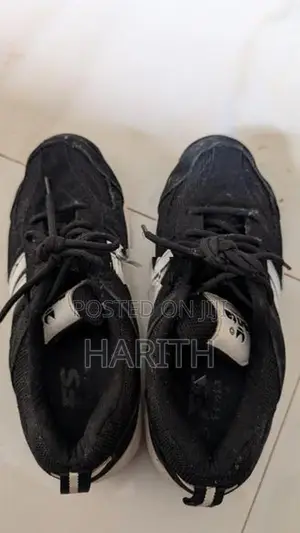 Hockey Shoes