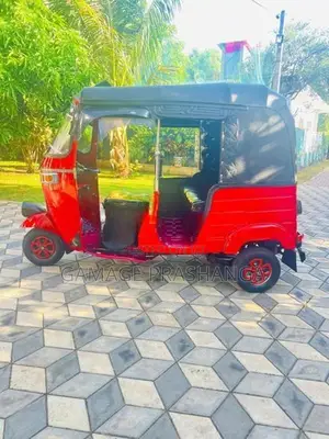 Bajaj RE 2008