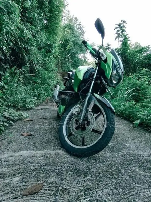 TVS Apache RTR 150 2015