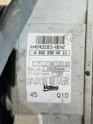 Mercedes-Benz C200 A/C Compressor with Hoses
