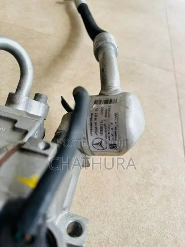 Mercedes-Benz C200 A/C Compressor with Hoses