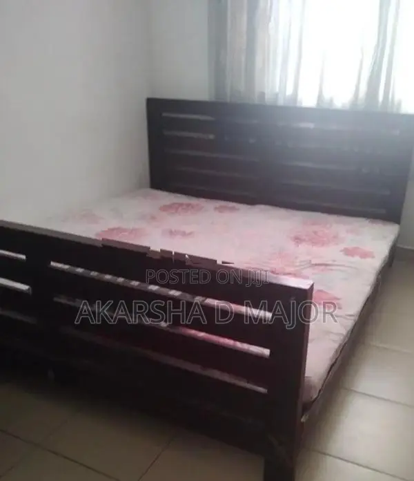Bed Mahogany
