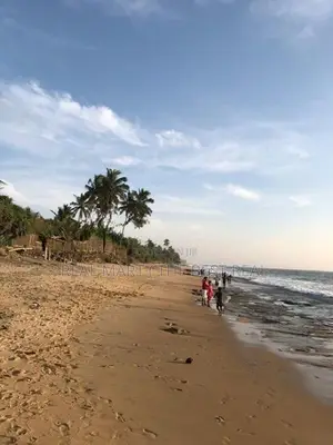 Pamunugama 18 P Prime Beachfront Land for Sale