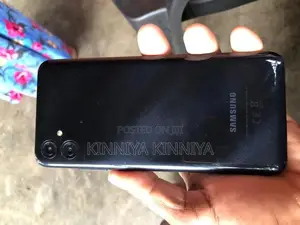 Samsung Galaxy A04e (Used)
