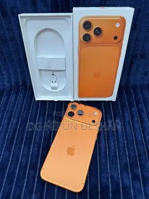 Apple iPhone 17 Pro Max Cosmatic Orange (Used)