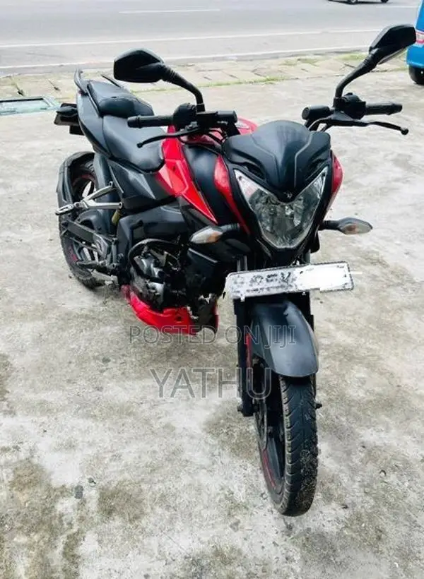 Bajaj Pulsar NS160 2017