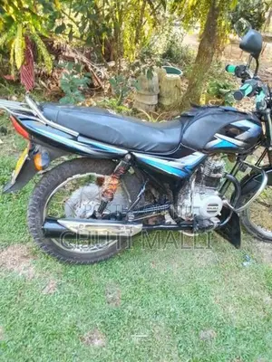 Bajaj CT100 CT.100 2021