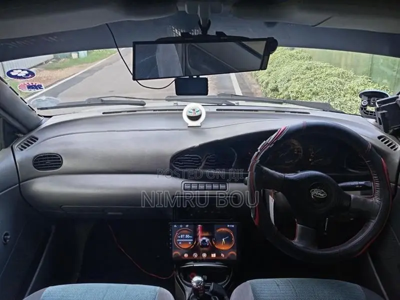 Ford Festiva OL 1995
