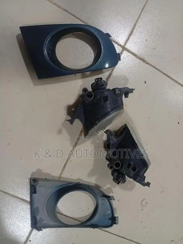 Nissan N17 fog Light
