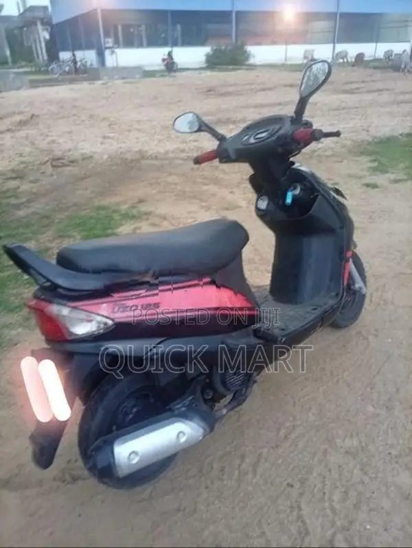 Mahindra Uzo 125 2017