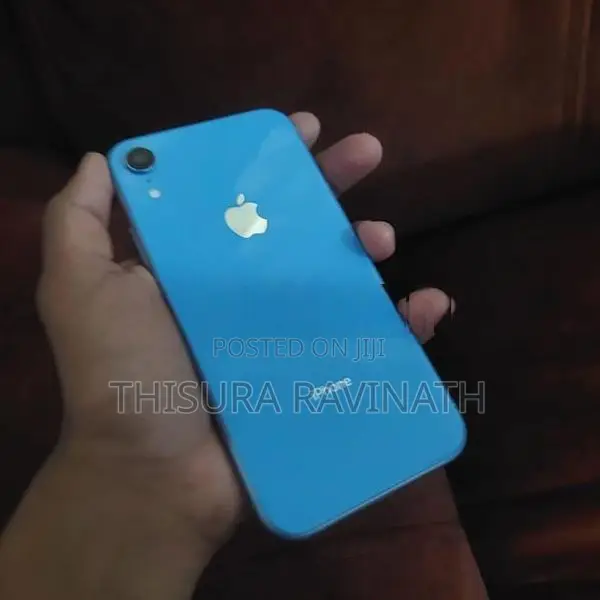 Apple iPhone XR (Used)