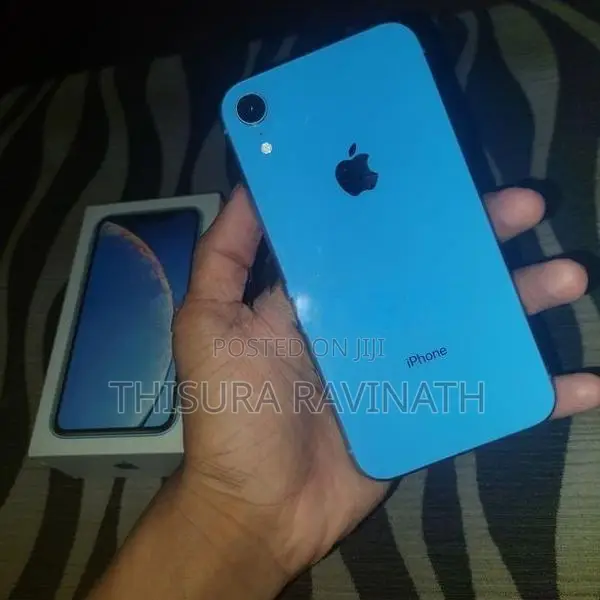 Apple iPhone XR (Used)
