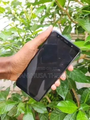 Samsung Galaxy A7 (Used)