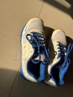 Badminton Shoes