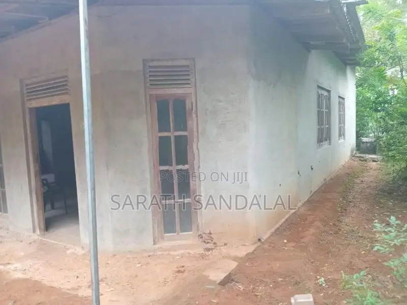 House for Sale Mahiyanganaya