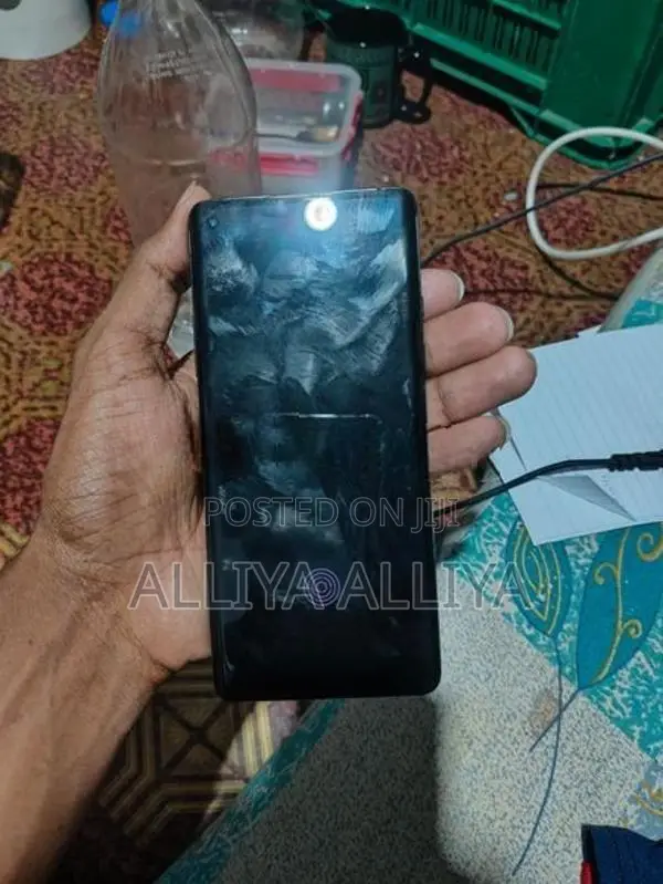OnePlus 8 (Used)