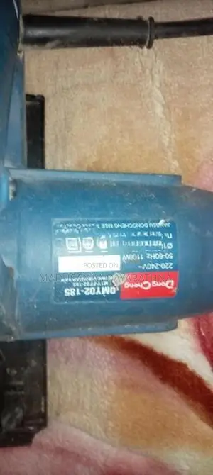 Hand-Held Circular Saw