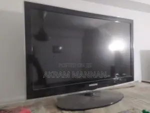 Samsung 32" inch HD TV