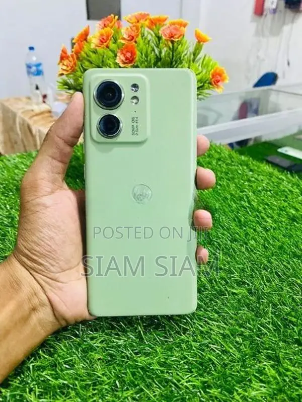 Moto Edge 40 (Used)