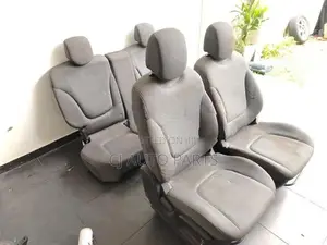 Nissan Wingroad Y12 Seat Set
