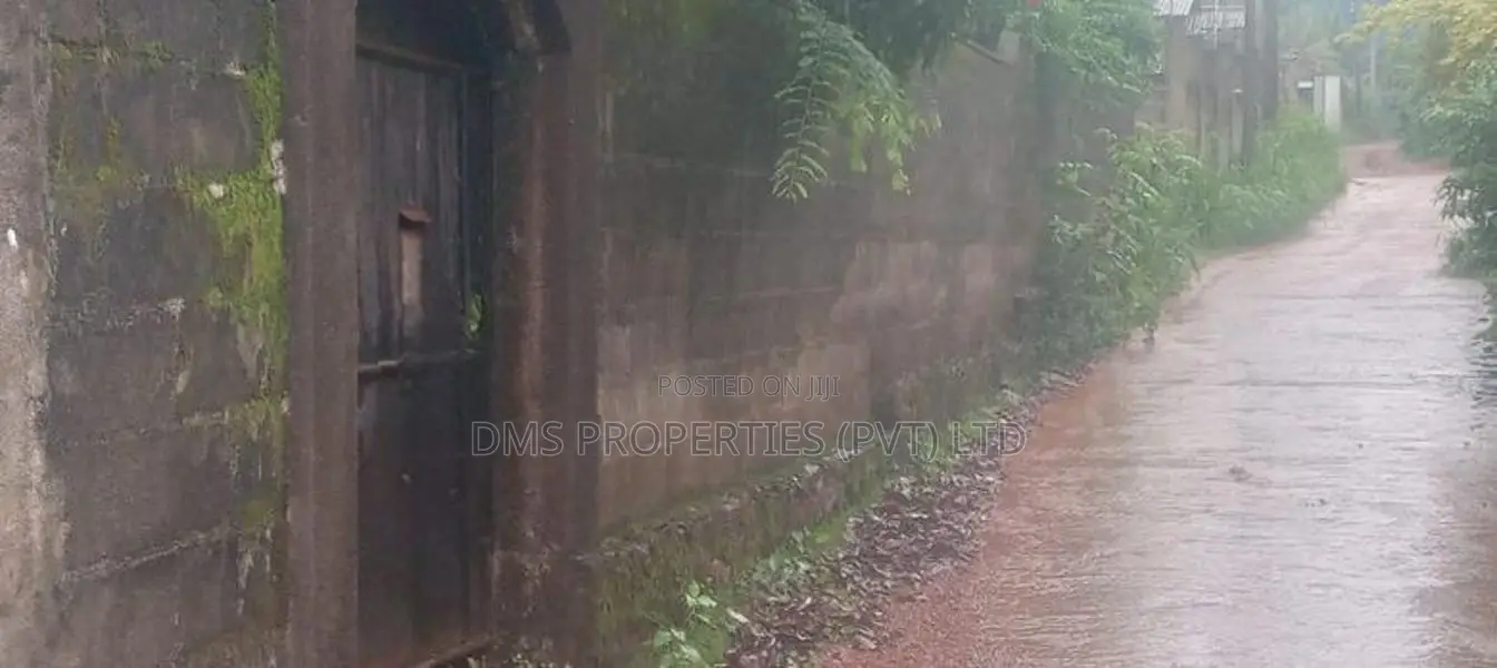 Land For Sale With House | 35 Perches