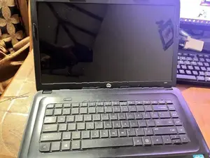 HP 2000 i3 2nd Gen Laptop