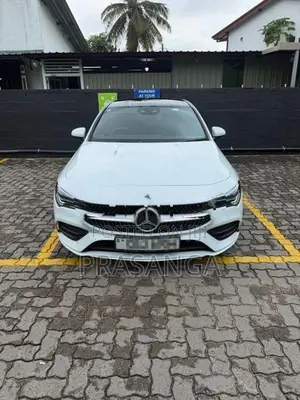 Mercedes Benz CLA 180 AMG Premium Plus 2019