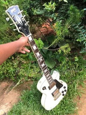Blitz Aria Pro Guitar
