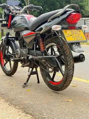 Bajaj Platina 100 2012