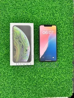 Apple iPhone XS Max (Used)