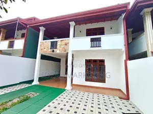 4 Bedroom Two Storied House for Sale - Kesbewa (EM592)