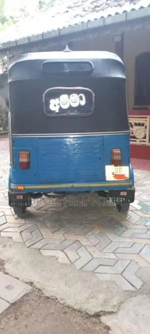 Bajaj RE 2006
