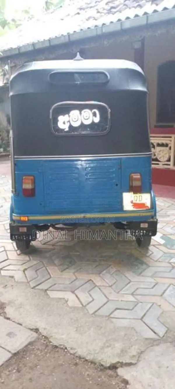 Bajaj RE 2006