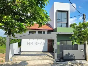 Architecture Designed Super Luxury Three Storey House Homagama