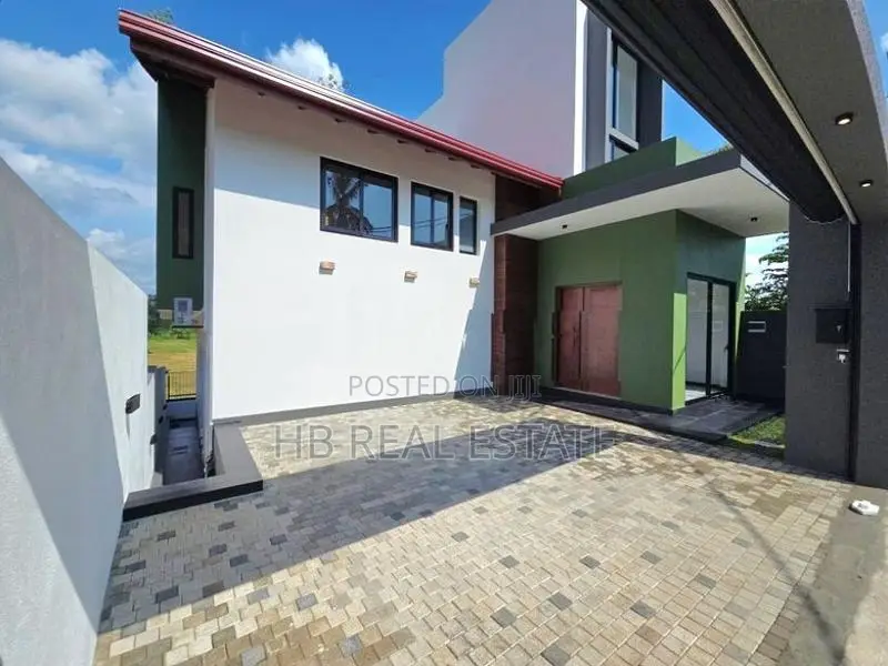 Architecture Designed Super Luxury Three Storey House Homagama