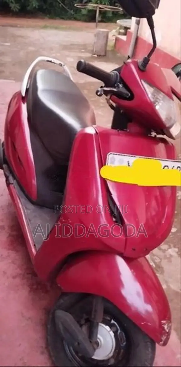 Honda Activa 2012