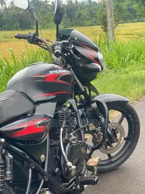 Bajaj Discover used 2010