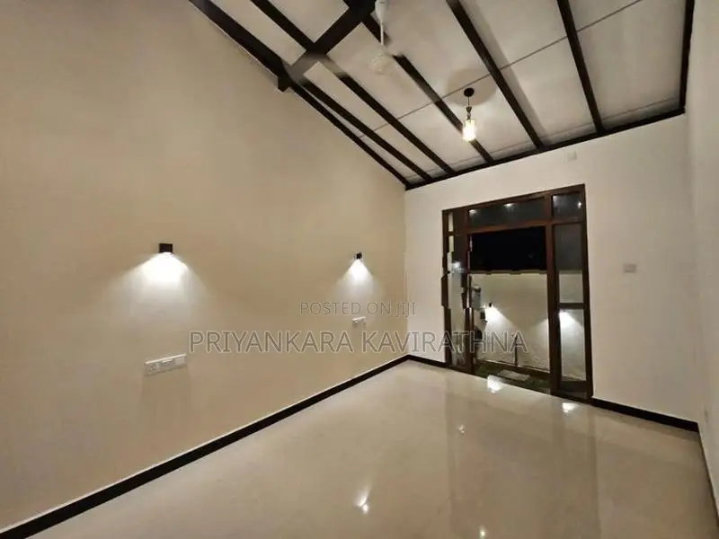 Brand New Mordern Houae For Sale in Diyagama