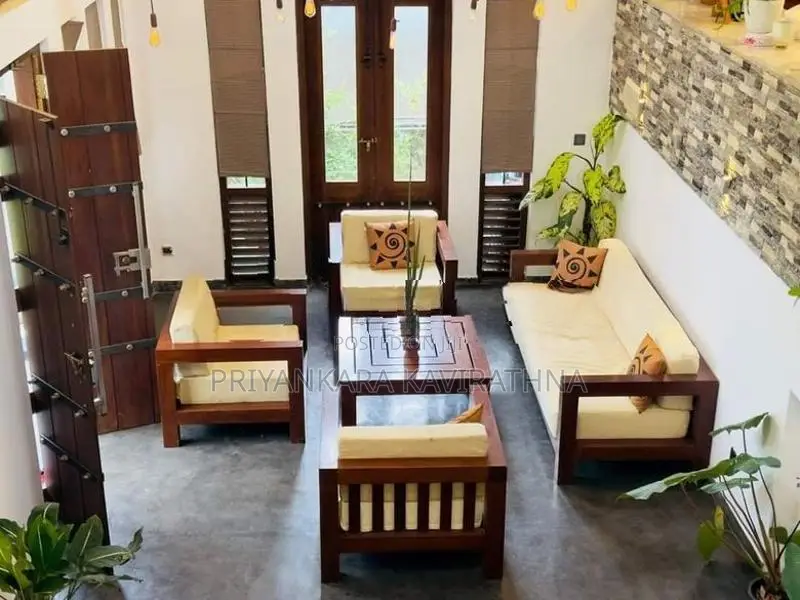 Semi Furnished Luxury 2 Storied House For Sale - Angunawala