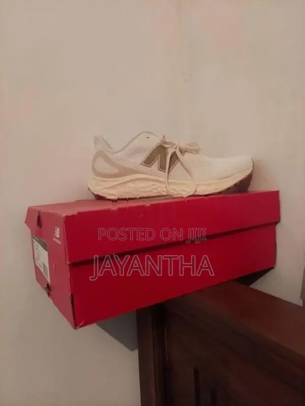 New Balance shoe