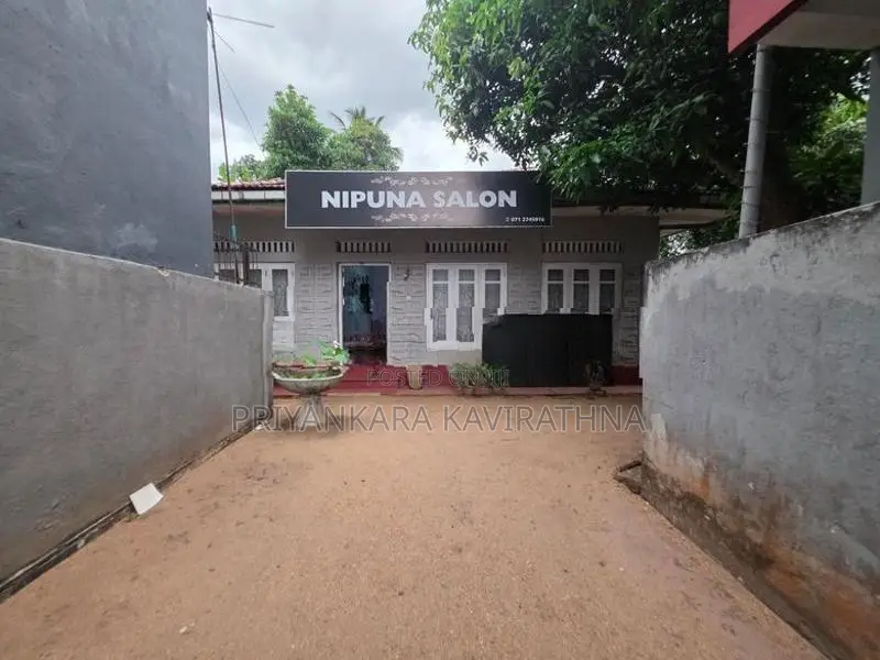 25 Perches Commercial Property For Sale - Kalutara