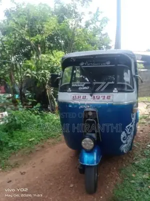 Bajaj RE 1998
