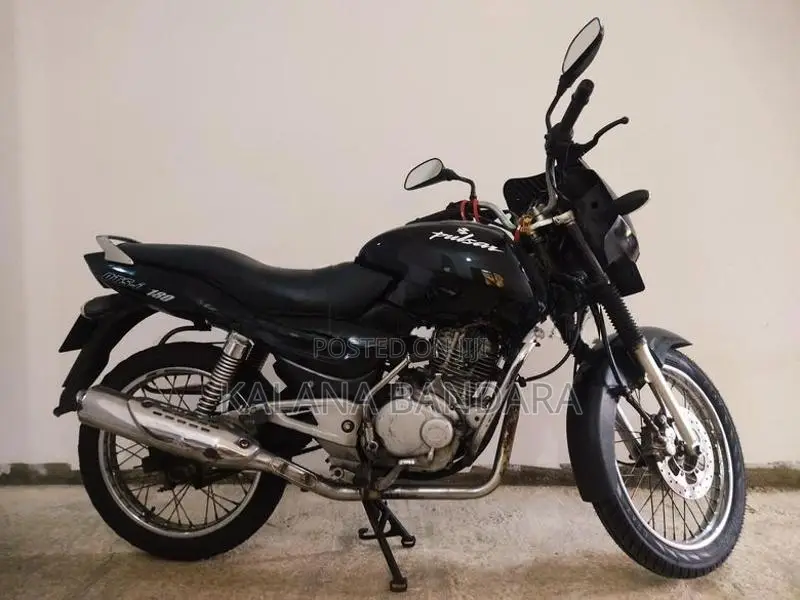 Bajaj Pulsar 150 2005