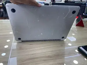 Apple Mackbook Air