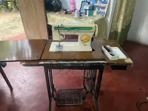 Singer 974N Zig Zag Machine