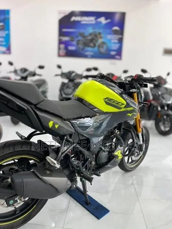 Hero Hunk 160R 2026
