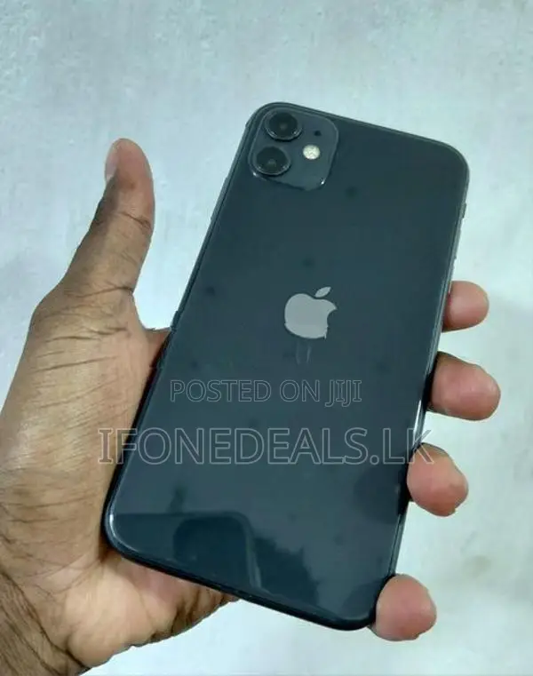 Apple iPhone 11 128GB (Used)