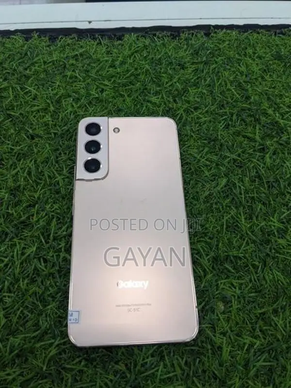 Samsung Galaxy S22 5G 256GB 8GB RAM (Used)